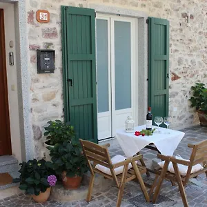 casa-rosy-tremosine.it-lombardy.com/