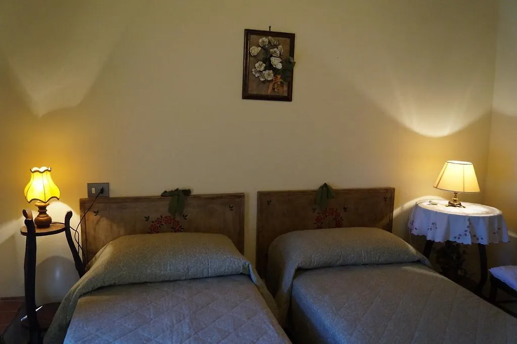 Farm stay Agriturismo Bonzalone Villa Montiano